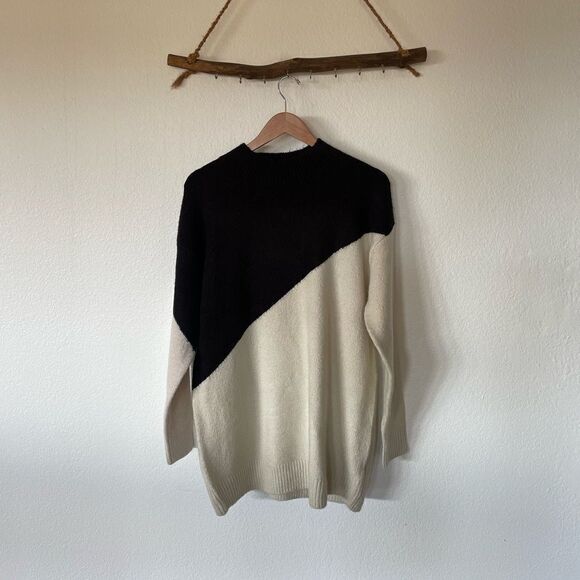 Colorblock sweater  - Picture 4 of 4